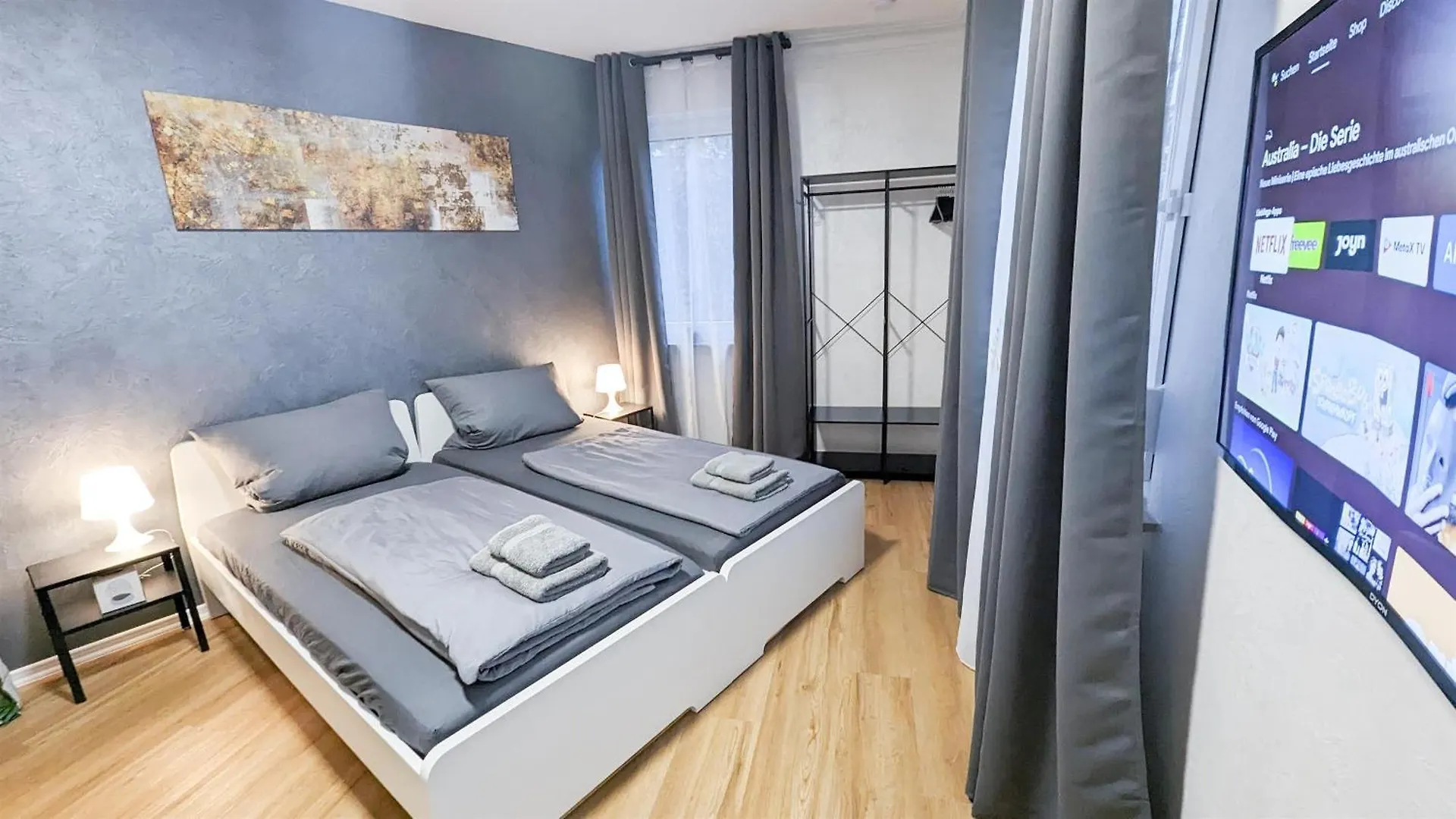 Alfa 4 Zimmer Apartment 8 Personen Tv Wifi Wm I 4Br 7Beds I 8 People I Kitchen L Bathroom Stuttgart Germany