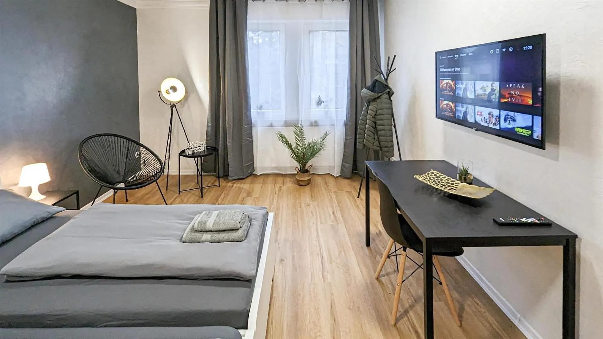 Alfa 4 Zimmer Apartment 8 Personen Tv Wifi Wm I 4Br 7Beds I 8 People I Kitchen L Bathroom Stuttgart